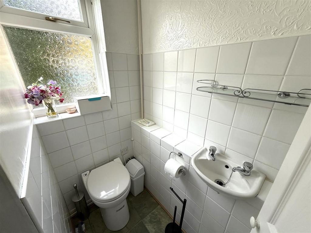 5 delafield wc.jpeg