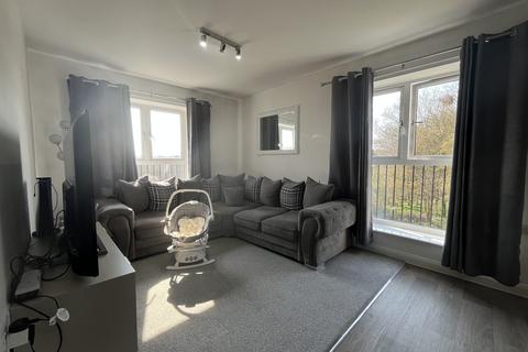 2 bedroom flat to rent, Horrell Court, PETERBOROUGH PE3