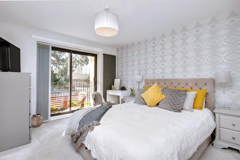 2 Craigend Park, Edinburgh, EH16 5XY