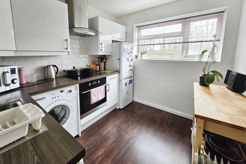 7, St Andrews Court Brookfield Avenue, Sutton, SM1 3QP