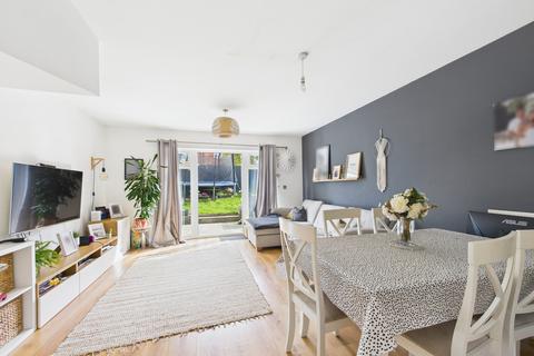 2 bedroom semi-detached house for sale, Siareys Close, Chinnor, Oxfordshire