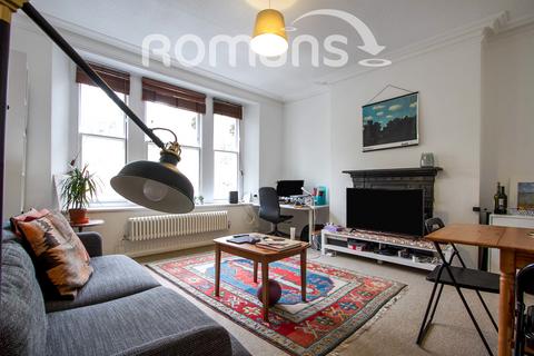 2 bedroom flat to rent, Randall Road, Bristol, Somerset, BS8