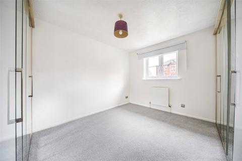 47 Harlinger Street, London, SE18 5SX