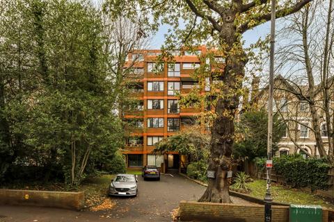 Hornsey Lane, London N6