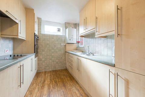 2 bedroom flat for sale, Hornsey Lane, London N6