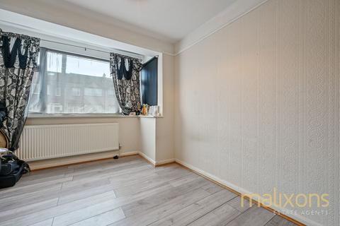 205 Grove Road, Mitcham, CR4 1AF
