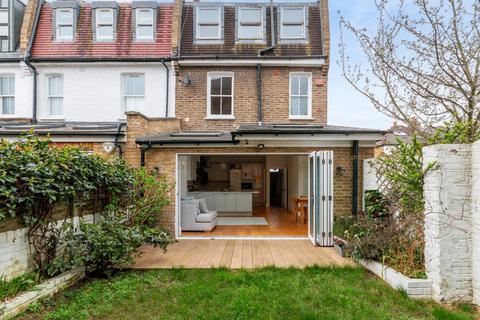 80 Bradmore Park Road, London, W6 0DT