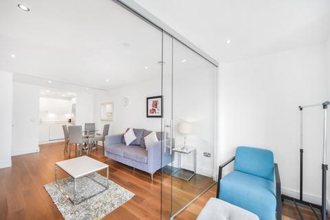 undefined, Lincoln Plaza, Canary Wharf, London, E14