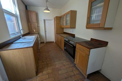3 bedroom terraced house to rent, Arden Street, Coventry CV5