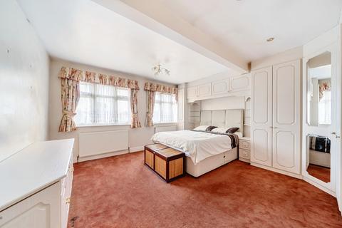 5 bedroom semi-detached house for sale, Elmsleigh Avenue, Harrow