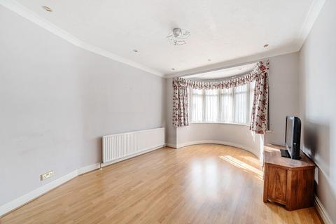 5 bedroom semi-detached house for sale, Elmsleigh Avenue, Harrow