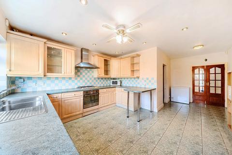 5 bedroom semi-detached house for sale, Elmsleigh Avenue, Harrow