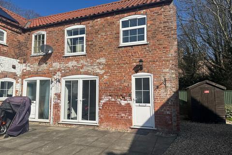 2 bedroom terraced house to rent, College Close, Wainfleet PE24
