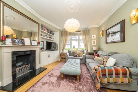 4 Riverview Gardens, Twickenham, TW1 4RT
