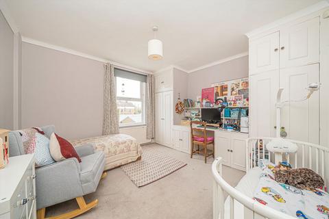 4 Riverview Gardens, Twickenham, TW1 4RT