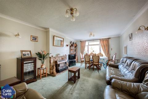 2 bedroom bungalow for sale, Home Farm Crescent, Whitnash, CV31