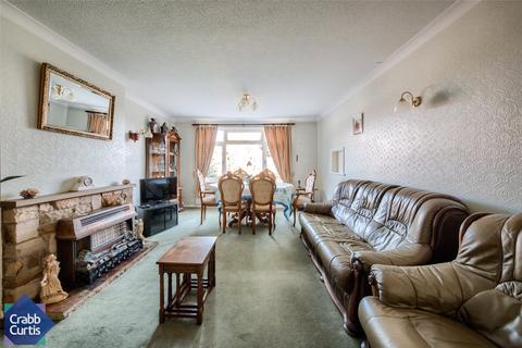 2 bedroom bungalow for sale, Home Farm Crescent, Whitnash, CV31