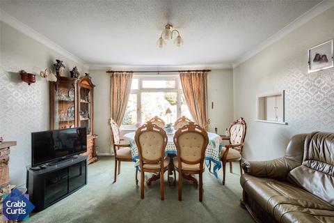 2 bedroom bungalow for sale, Home Farm Crescent, Whitnash, CV31
