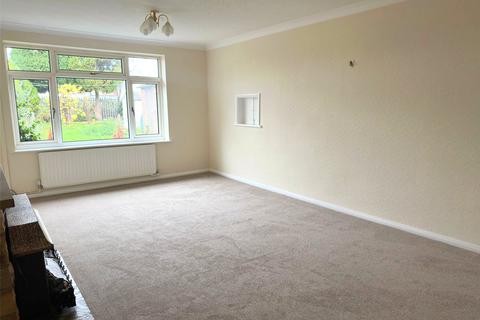 2 bedroom bungalow for sale, Home Farm Crescent, Whitnash, CV31