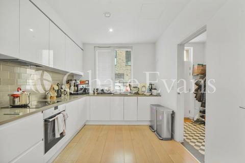 3 bedroom terraced house for sale, Rope Terrace, Royal Wharf, Newham, London, E16