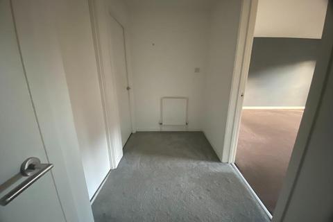 2 bedroom flat to rent, Wellington Street, Wishaw, North Lanarkshire, ML2