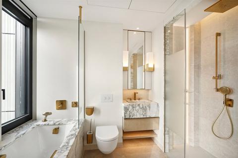 2 bedroom apartment to rent, Nine Elms Lane, London, SW8