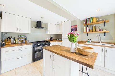 47 Byron Road, Cheltenham, GL51 7HE