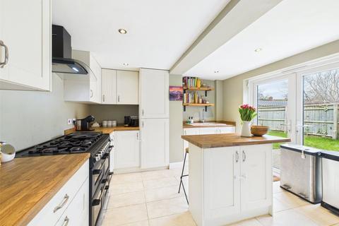 47 Byron Road, Cheltenham, GL51 7HE
