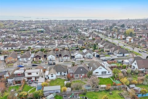 2 bedroom bungalow for sale, Chelsworth Crescent, Thorpe Bay, Essex, SS1
