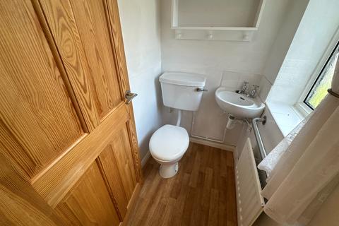 16 Cricket Close, Newton Solney, Burton-on-trent, DE15 0RZ