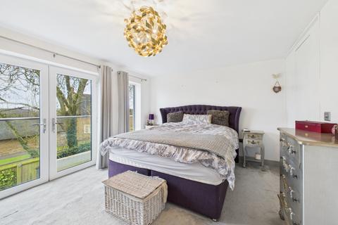 1 Capell Rise, Flore, Northampton, NN7 4ND