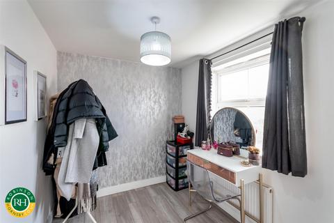50 Monks Close, Dunscroft, Doncaster, DN7 4QL