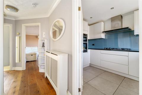 2 bedroom apartment for sale, Maytree Gardens, Ealing W5