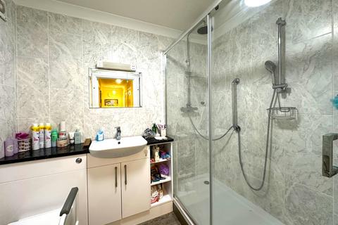 2 bedroom flat for sale, Long Causeway, Exmouth EX8