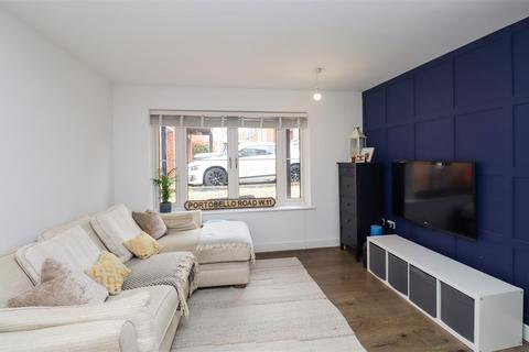 2 bedroom maisonette for sale, Newton Drive, Church Crookham GU52