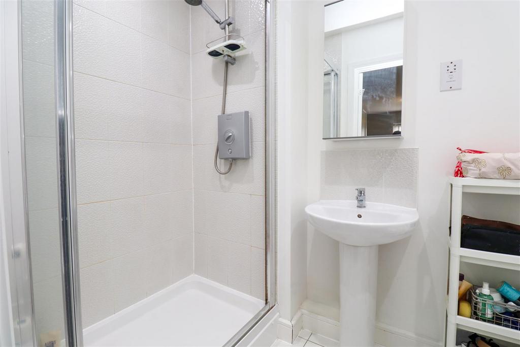 En Suite Shower Room