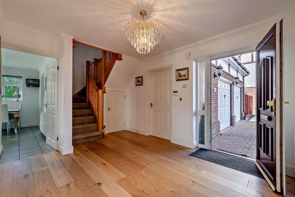 8640469-interior07-800.jpg