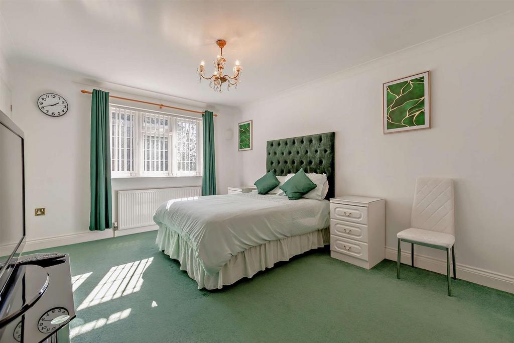 8640469-interior21-800.jpg