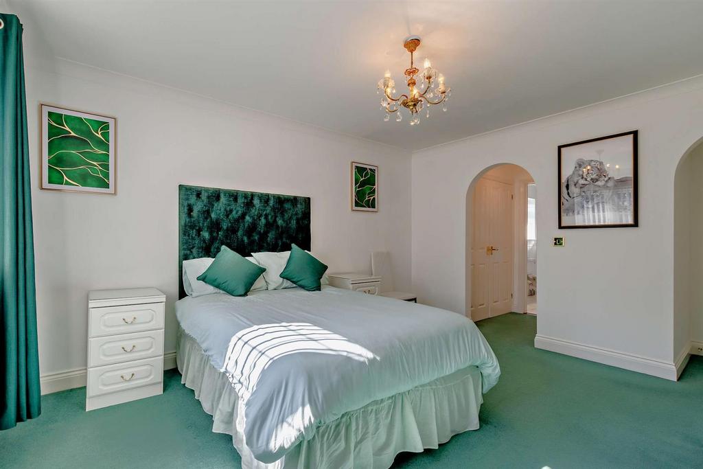 8640469-interior22-800.jpg
