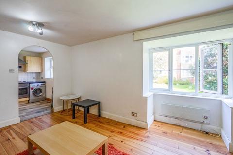 1 bedroom flat to rent, Stubbs Drive London SE16
