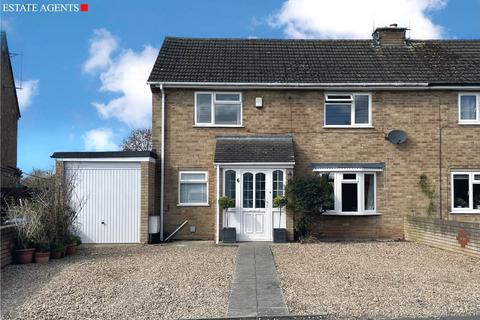 6 Castle Road, Alcester, B49 6BG