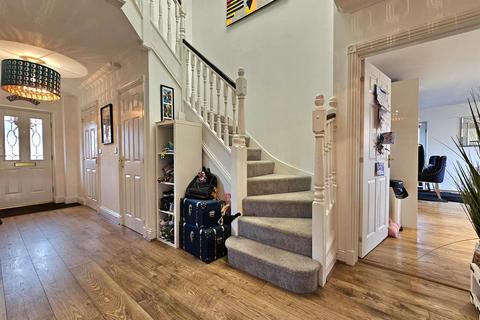 22 The Gallops, Hempsted, Gloucester, GL2 5GB