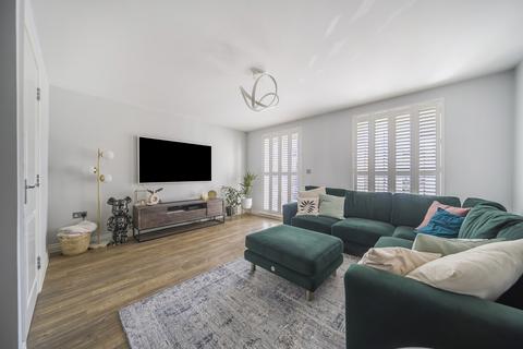 4 bedroom terraced house for sale, Lescot Place, Bromley