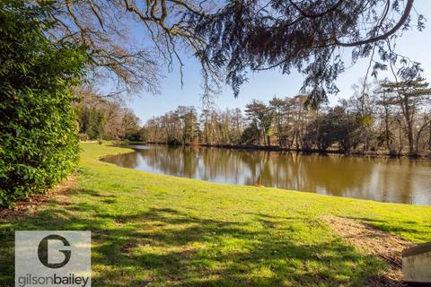 undefined, Lake View Drive, Norwich NR13