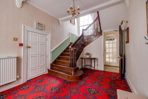 4 bedroom character property for sale, Castle Street, Chester, CH1