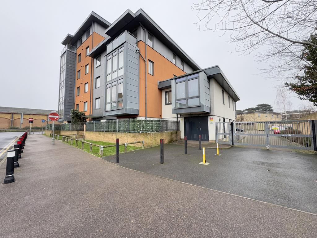 Lynmouth Avenue, Chelmsford, CM2 0 FR