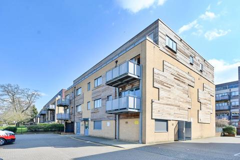 Agate Close, Acton, London, NW10