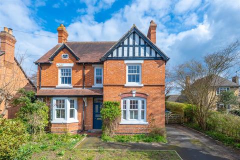 34 Victoria Road, Bidford On Avon, Alcester, B50 4AR
