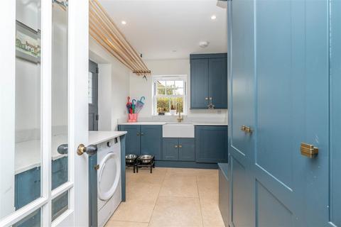 34 Victoria Road, Bidford On Avon, Alcester, B50 4AR