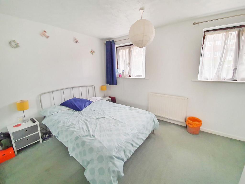 Main Bedroom 1.JPG